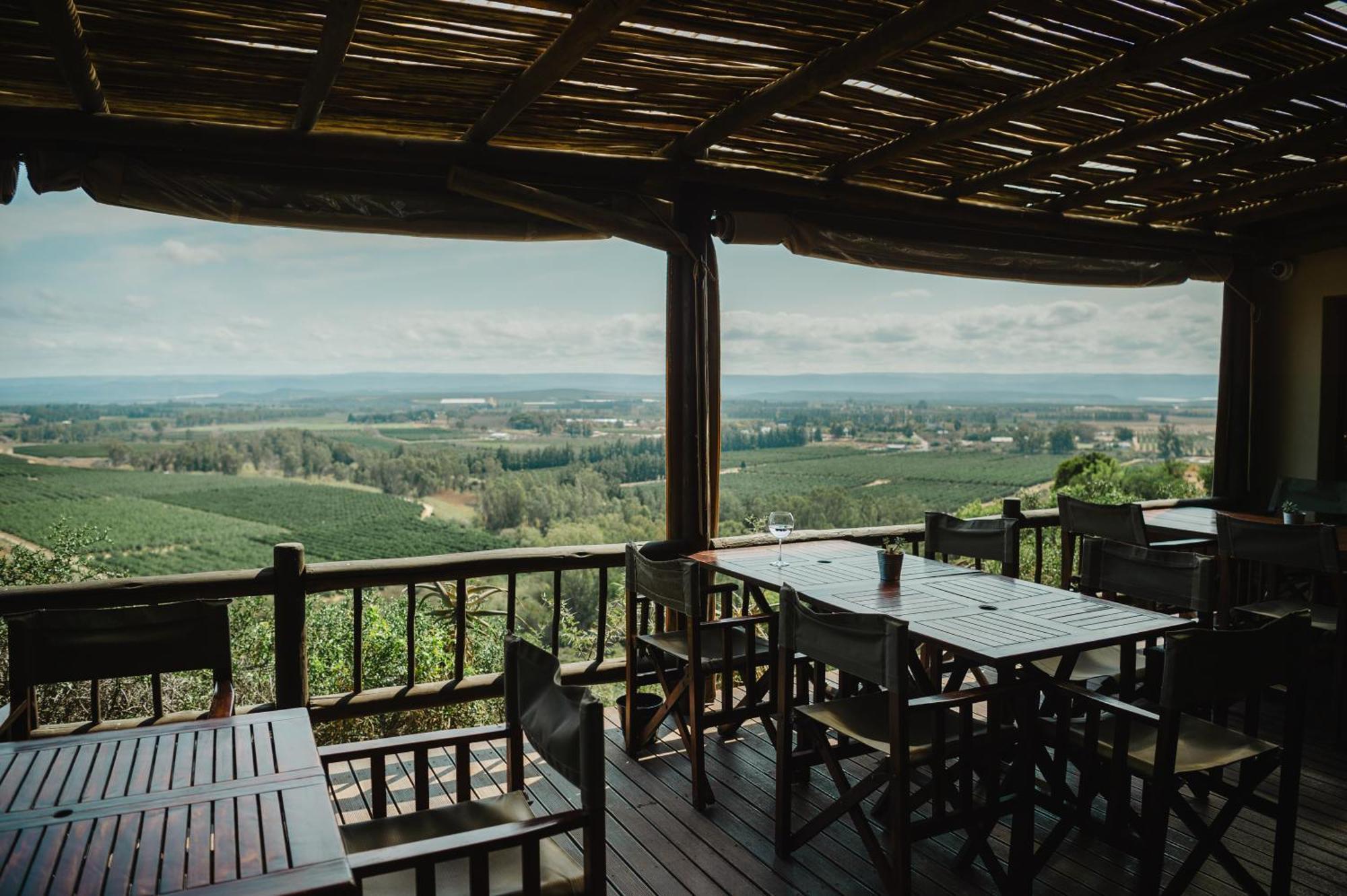 Hitgeheim Country Lodge Адо Екстериор снимка